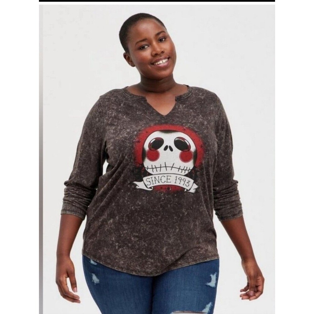 Torrid 1 Disney Jack Skellington Tee Nightmare Before Christmas 4003-